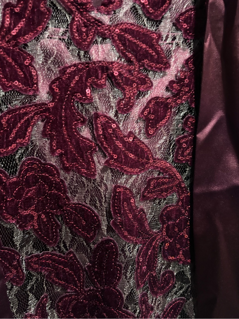 Anthropologie XS Burgundy Sequin Lace Overlay Blouse 2 Piece shirt/Tank Top - Picture 12 of 13